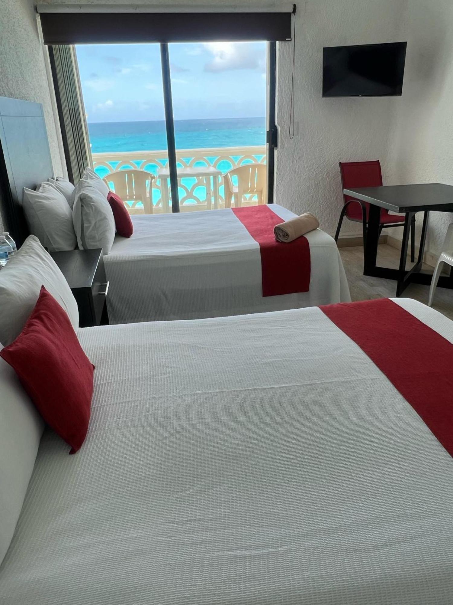 “Magic Sunrise At Cancun” Eksteriør billede